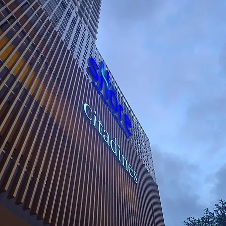 The Shore By Ikigai Stay Kota Kinabalu Exterior photo